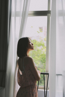 漂亮的女房东